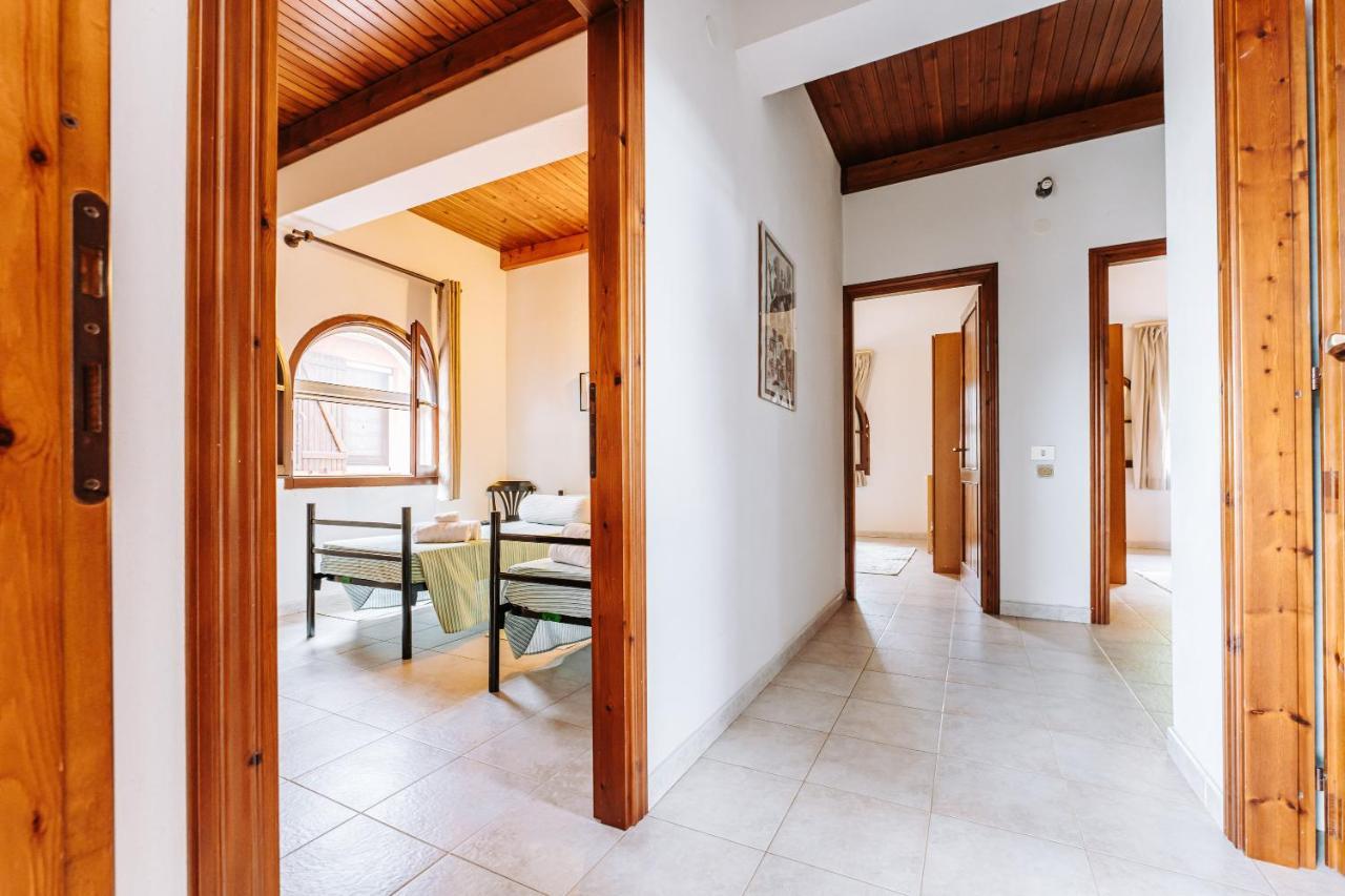 Soberania Villa Pula Bagian luar foto